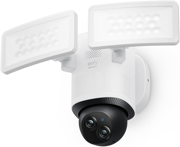 ANKER Eufy Floodlight Camera E340 Dual Lens Pan/Tilt